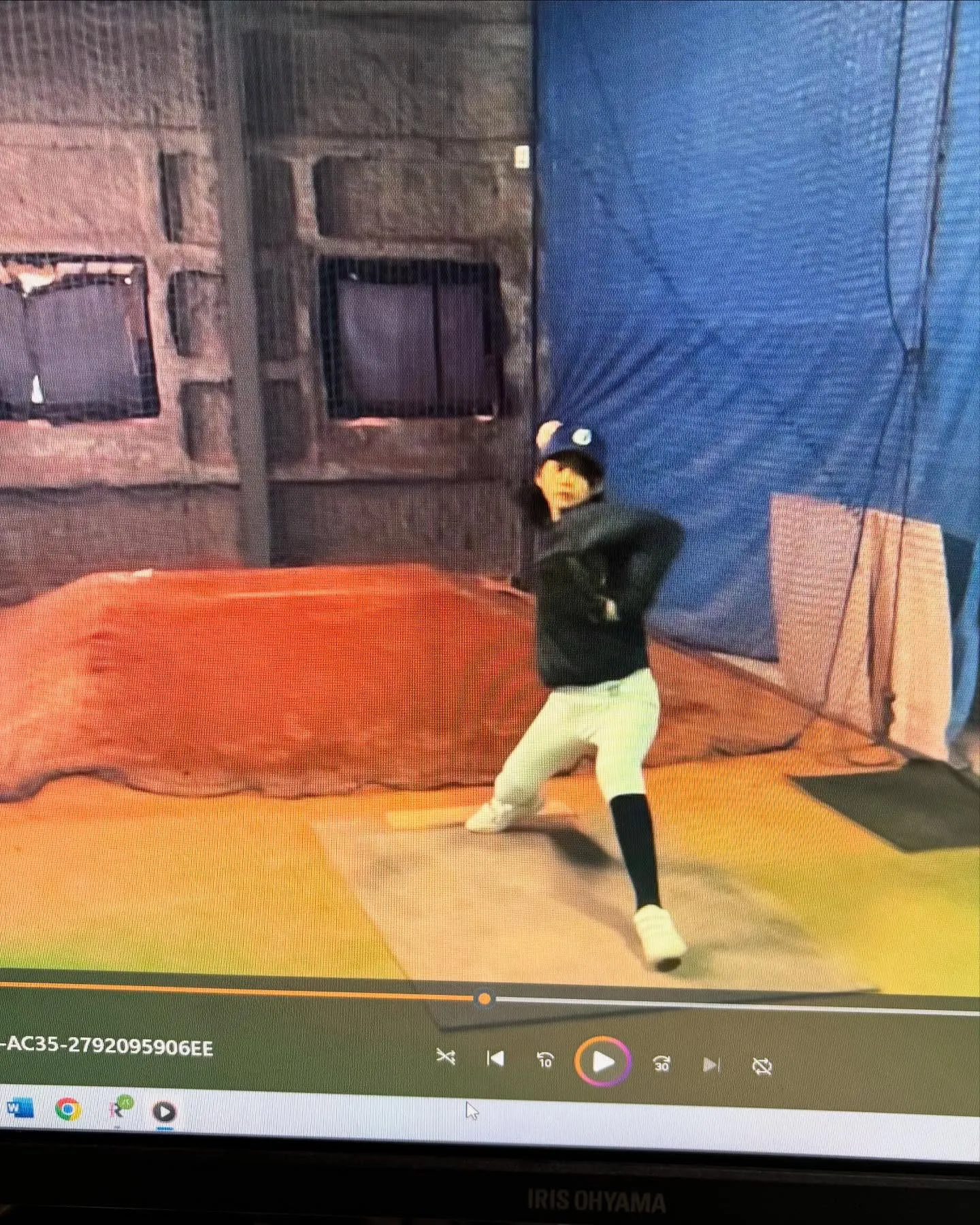 春休みを利用して新学期から六年生になる里依子ちゃんがラプソー...