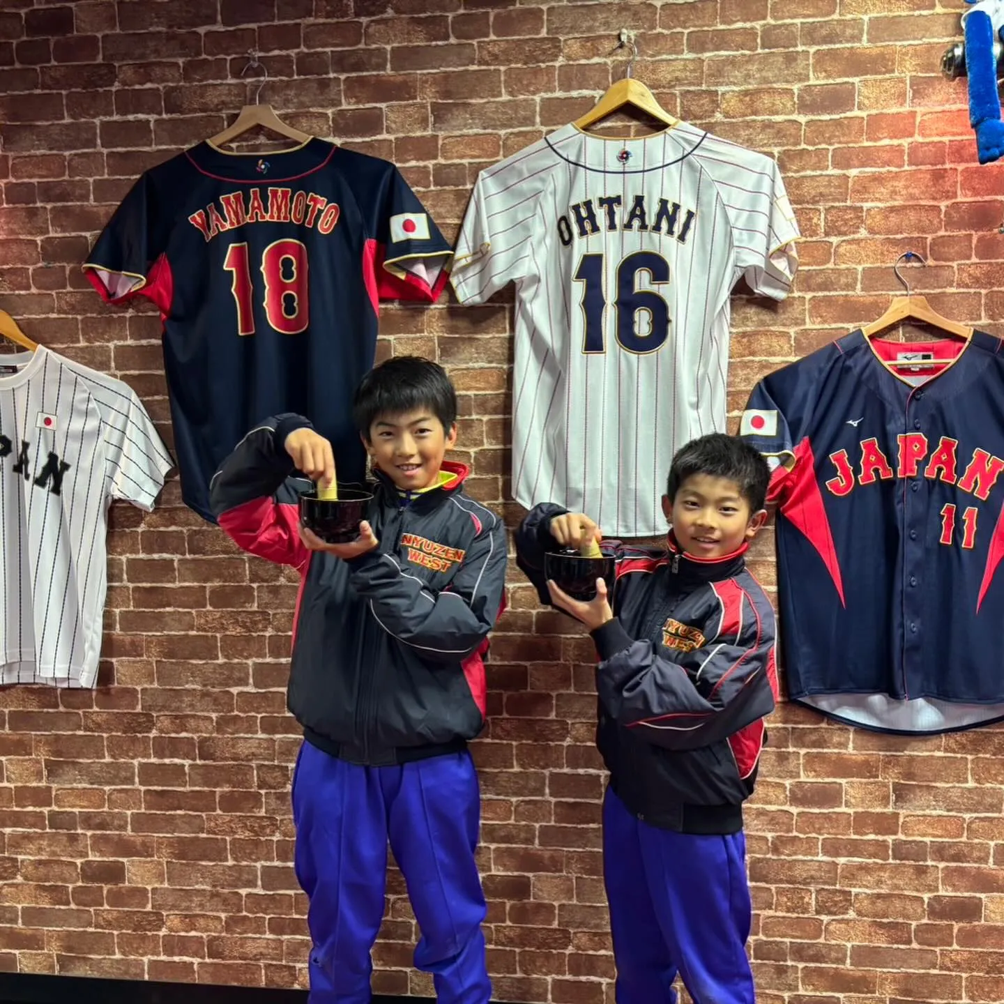 🍵みんなでお茶たてポーズ大作戦！🍵